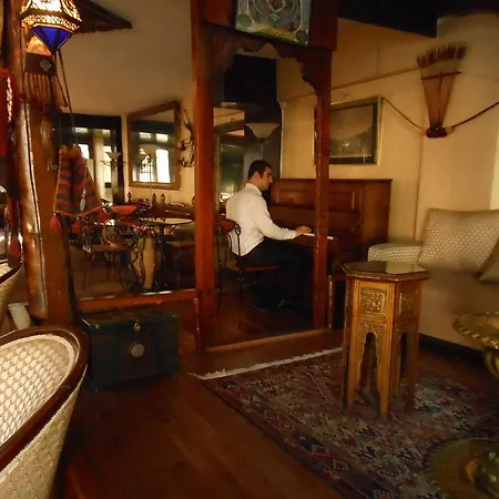 Ebru Antique 酒店