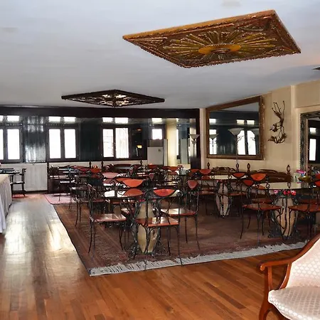 Ebru Antique Hotel Istanboel